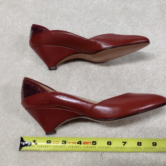 Andrew Geller Women's Red/Brown Leather Shoes - Picture 4 of 11